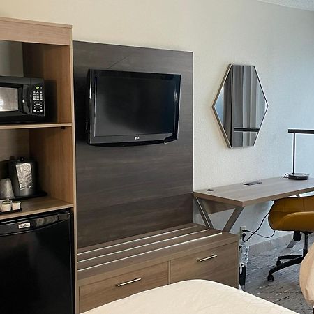 Holiday Inn Express Burlington By Ihg Luaran gambar