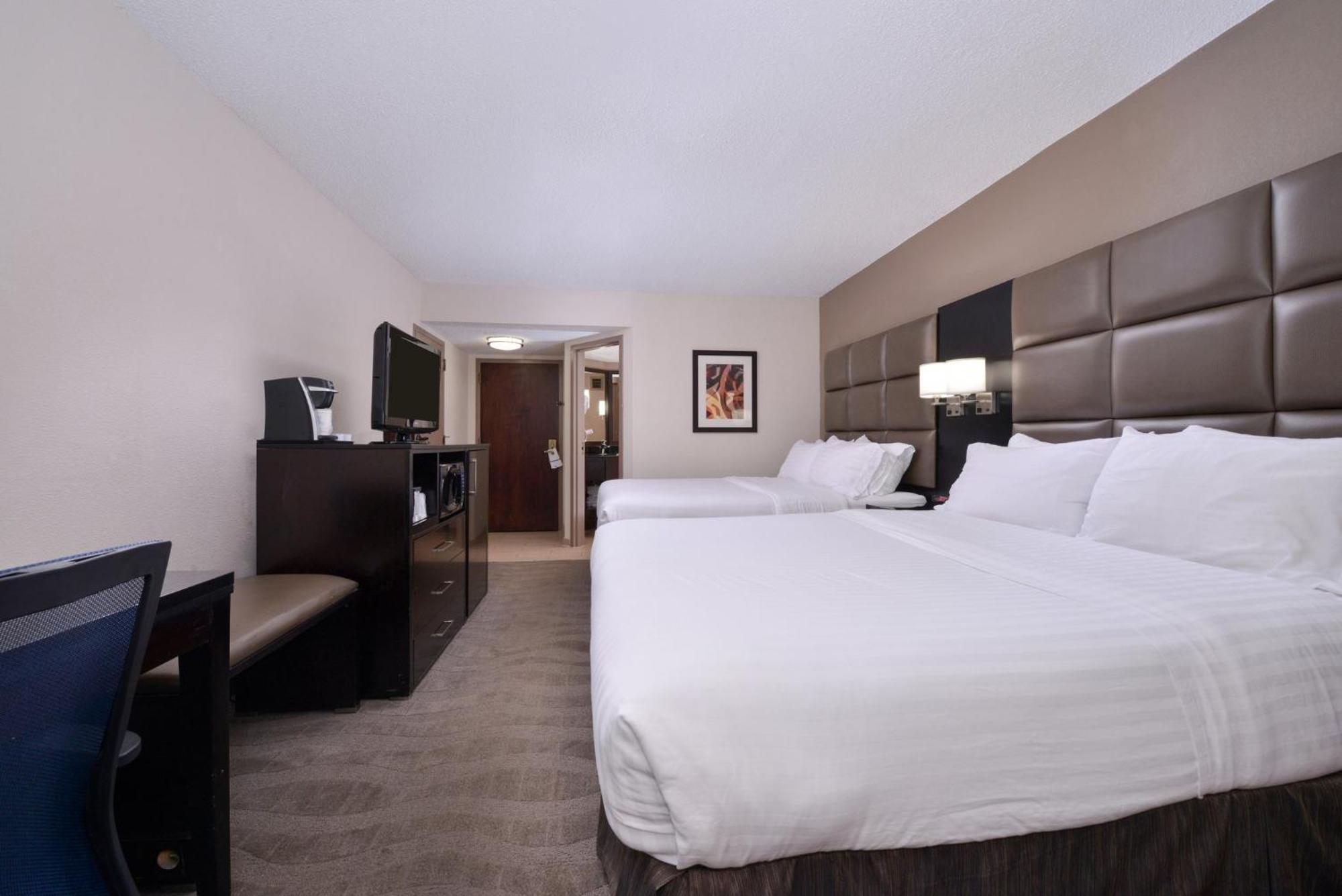 Holiday Inn Express Burlington By Ihg Luaran gambar