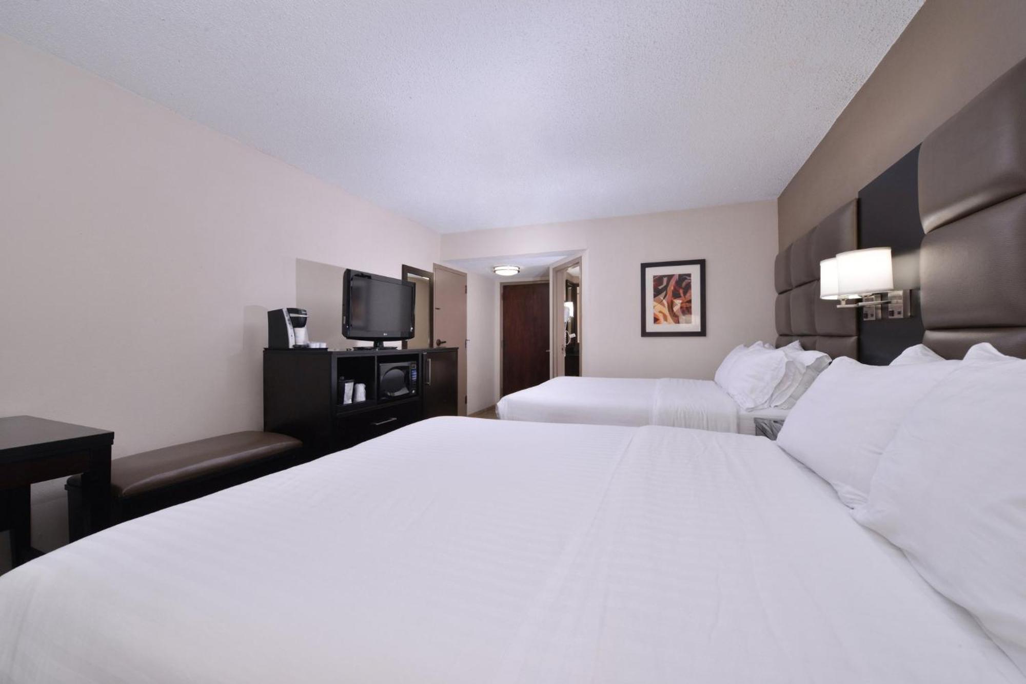 Holiday Inn Express Burlington By Ihg Luaran gambar