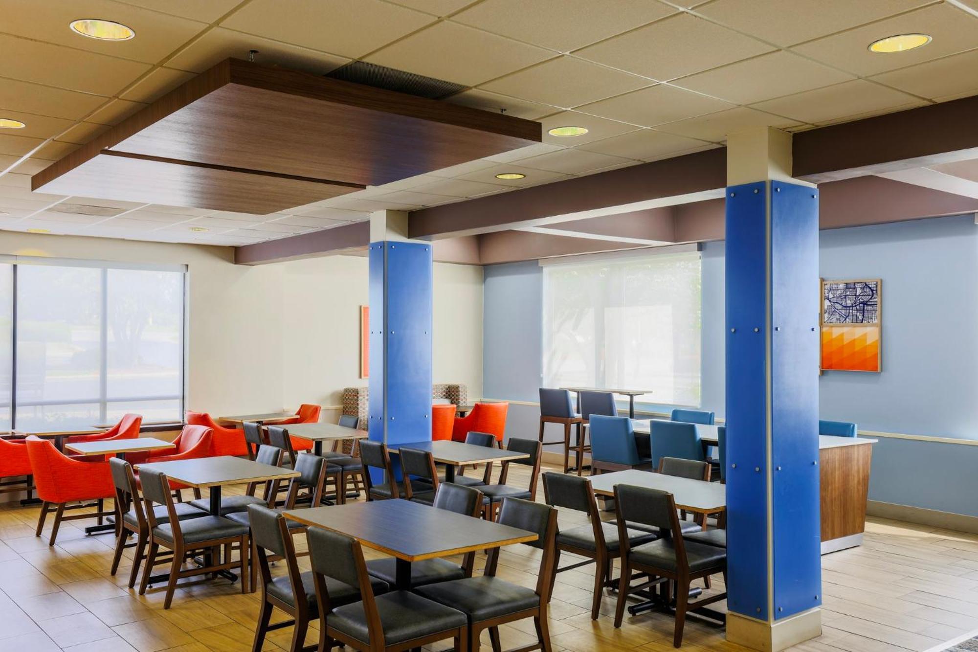 Holiday Inn Express Burlington By Ihg Luaran gambar