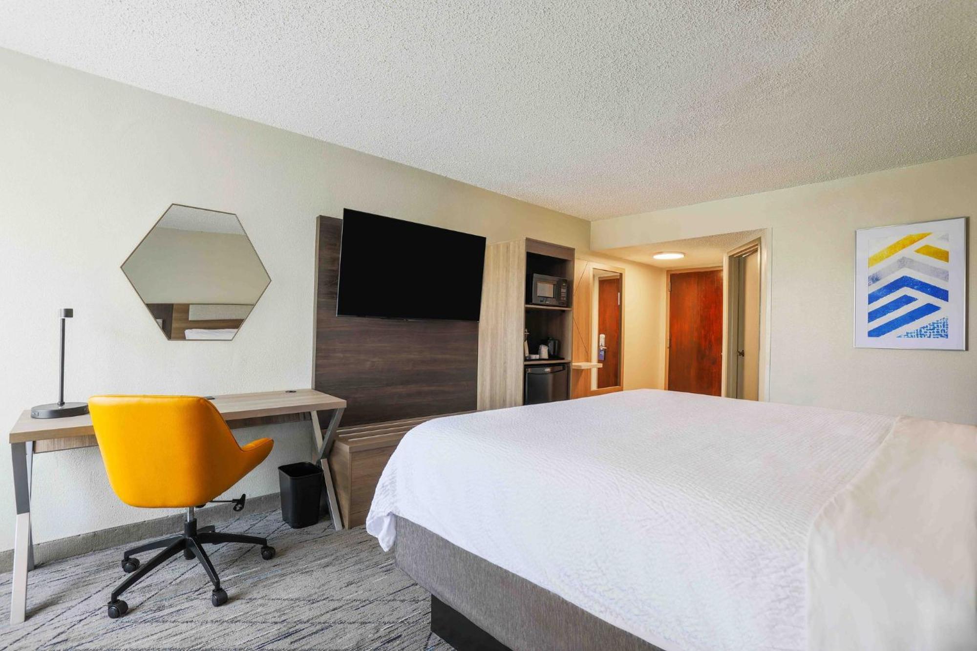 Holiday Inn Express Burlington By Ihg Luaran gambar