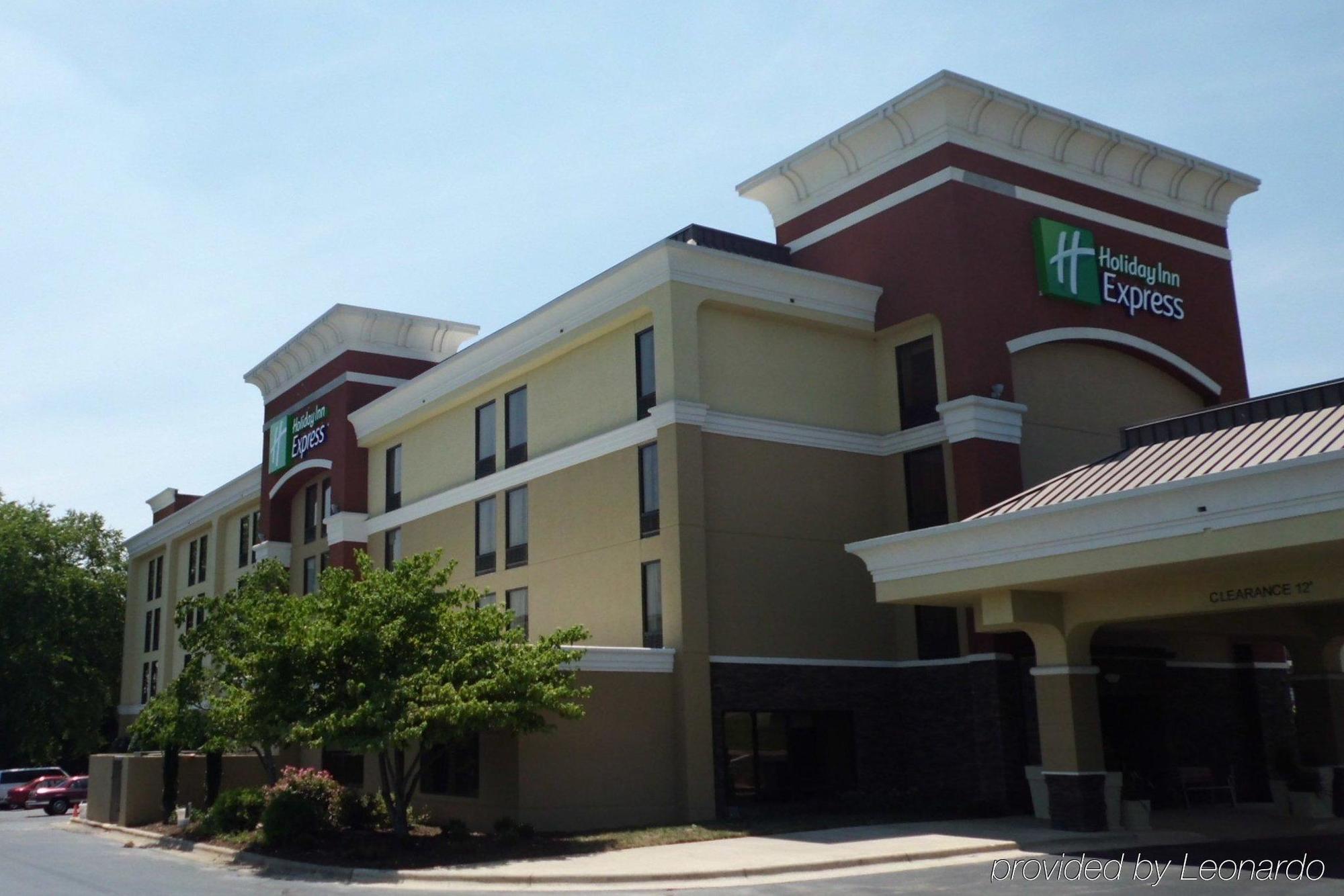 Holiday Inn Express Burlington By Ihg Luaran gambar