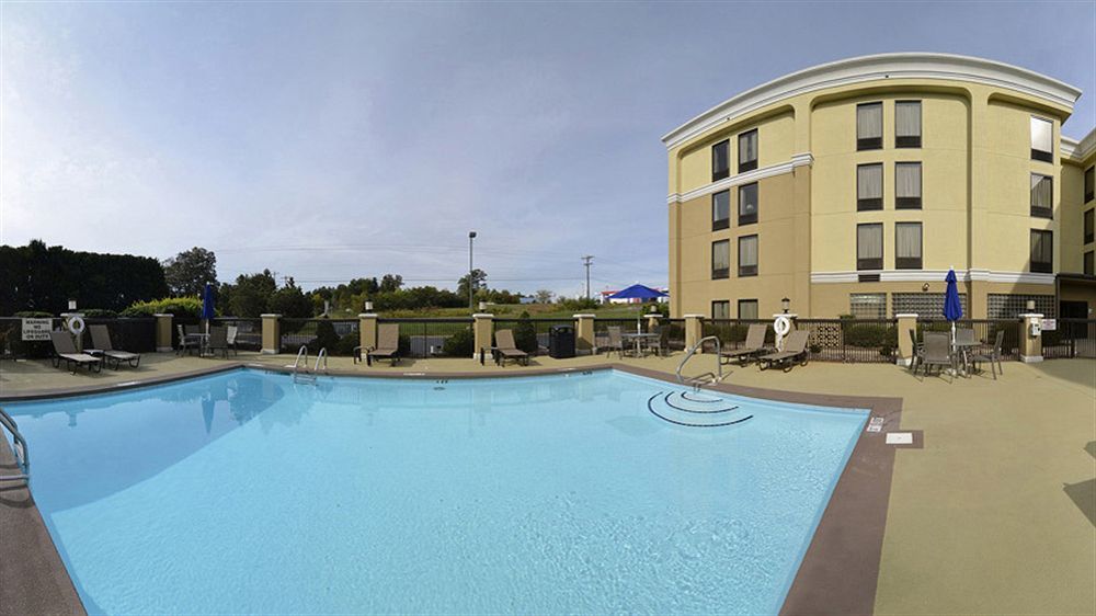 Holiday Inn Express Burlington By Ihg Luaran gambar