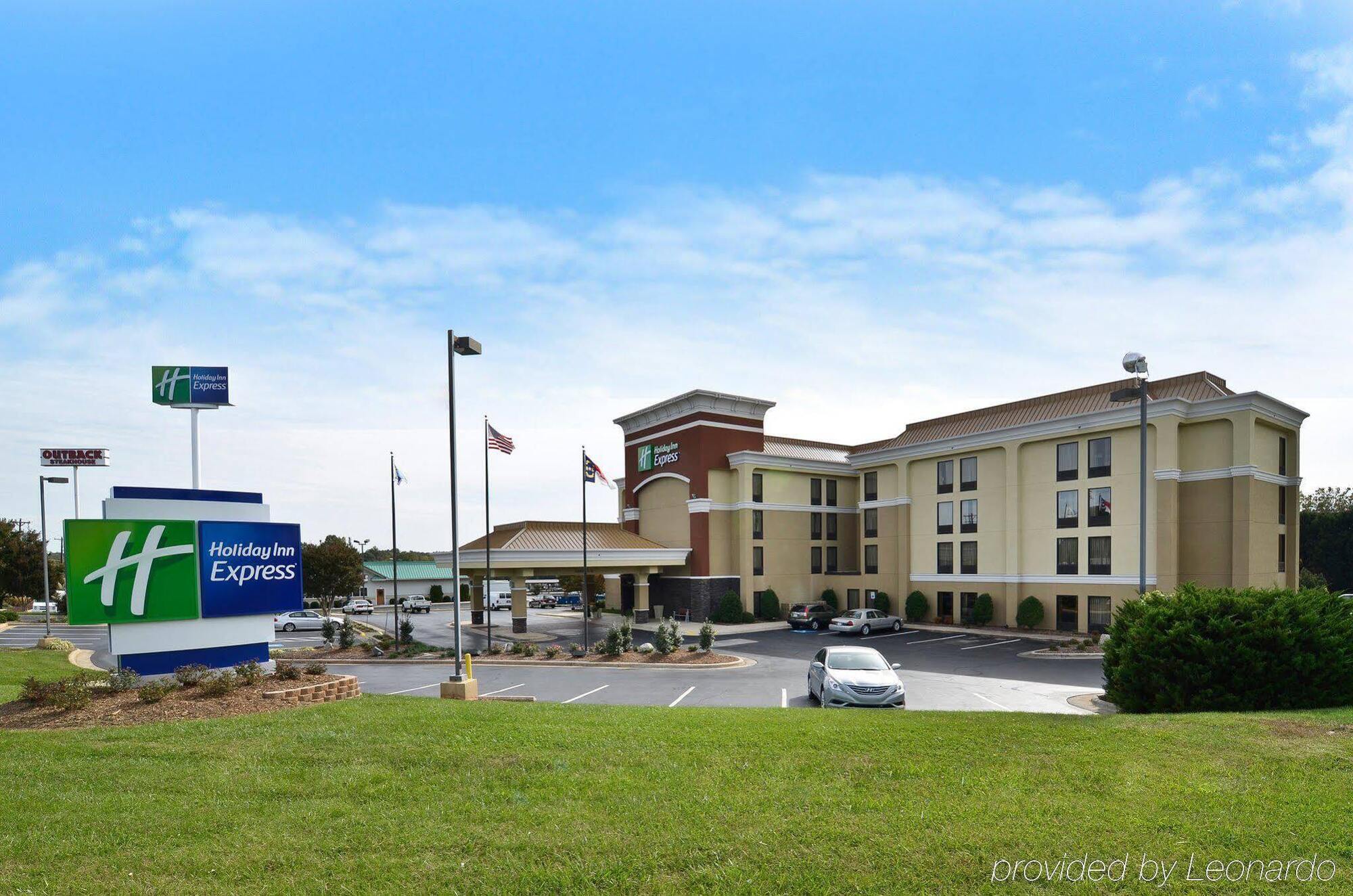 Holiday Inn Express Burlington By Ihg Luaran gambar